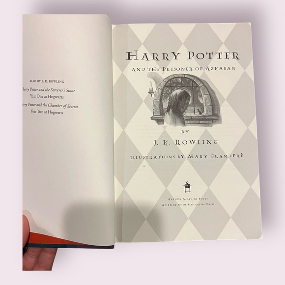 The Prisoner of Azkaban- J.K. Rawlings book 3 hardcover no dust jacket - Picture 3 of 3